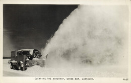Canada, GOOSE BAY, Labrador, Clearing The Airstrip (1950s) RPPC Postcard - Otros & Sin Clasificación