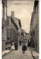 +++saint Dizier+++      La Rue Catel Et Place Du Petit Bourg Au Fond - Saint Dizier