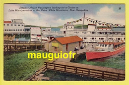 ETATS-UNIS / NEW HAMPSHIRE / WHITE MOUNTAINS / STEAMER MOUNT WASHINGTON LOADING FOR A CRUISE ON LAKE WINNIPESAUKEE ... - White Mountains