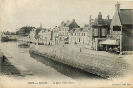 Port En Bessin * Le Quai Félix Faure * Hôtel De L'europe Adrien MARIE - Port-en-Bessin-Huppain