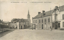 MOULINS LA MARCHE - Rue De L'église. - Moulins La Marche