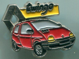 PIN'S  - AUTOMOBILE - RENAULT TWINGO - QUALITE - Renault