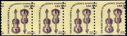 ETATS UNIS(1980) Violons. Yvert No 1282. Scott No 1811. Variété De Piquage En Bande De 4. - Variedades, Errores & Curiosidades