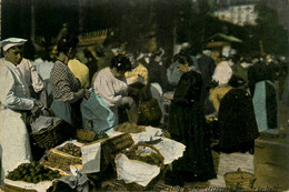 Paris * Les Halles De 6 Heures à 8 Heures Du Amtin , Le Carreau Le Dimanche , Les Fruits - Autres Monuments, édifices