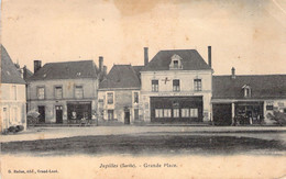 CPA - FRANCE - 72 - JUPILLES - Grande Place - Hôtel St Jacques - Sonstige & Ohne Zuordnung