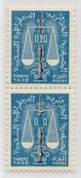 !!! ALGERIE, PAIRE VERTICALE DE LA TAXE N°62 VARIETE OMISSION DU 2 TENANT A NORMAL NEUVE ** - Algeria (1962-...)