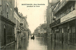 Montargis * La Rue Gambetta * Pendant La Crue * Inondation Catastrophe - Montargis