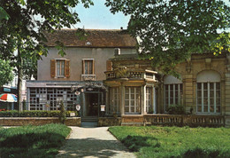 Dijon Restaurant  Du Parc   Tel 65 18 41 ( 6 Chiffres ) - Restaurants