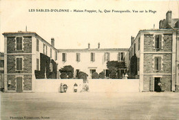 Les Sables D'olonne * Vue Sur La Maison FRAPPIER , 34 Rue De Francqueville * Pension De Famille Auberge - Sables D'Olonne