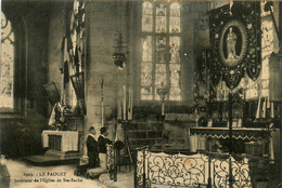 Le Faouët *  Intérieur De L'église Ste Barbe * Religion * Jour De Fête Religieuse - Faouët