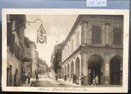 Aubonne - Hôtel De Ville Et Grand'Rue - Enseigne De L'Hôtel Du Lion D'or. Datée 1er Mai 1913. Tachée (16'002) - Aubonne