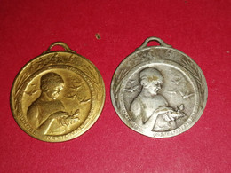 MEDAILLE FAMILLES NOMBREUSES DOREES ET ARGENTEES 1920 /1930 ? - Andere & Zonder Classificatie