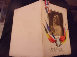 ♥️  WWI CARTE DOUBLE PEINTE MAIN TANDIS  QUE NOS SOLDATS...VIERGE DRAPEAUX ALLIES - Guerre 1914-18