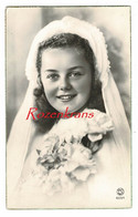 Girl Fille Enfant Child Oude Foto Communie Altes Cabinet Old Photo Ancienne Studio Communion Photograpie - Sin Clasificación