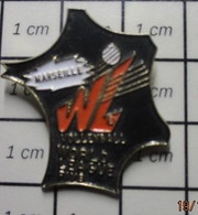 512A Pin's Pins / Beau Et Rare / SPORTS / CLUB VOLLEY-BALL MARSEILLE WORLD LEAGUE - Pallavolo