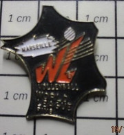 512A Pin's Pins / Beau Et Rare / SPORTS / CLUB VOLLEY-BALL MARSEILLE WORLD LEAGUE - Voleibol