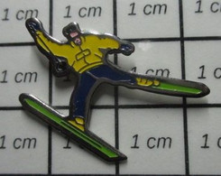 1315a  Pin's Pins / Beau Et Rare /  SPORTS / SKI SKIEUR - Sports D'hiver