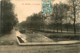 Reims * Vue Sur Le Canal * écluse ? * Péniche Batellerie - Reims