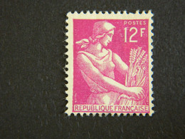 République Française Timbre 12 Fr Moissonneuse 1957 Neuf Non Oblitéré - 1957-1959 Mietitrice