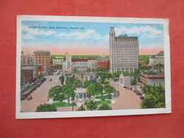 Alamo Plaza.  San Antonio Texas > San Antonio      Ref 5872 - San Antonio