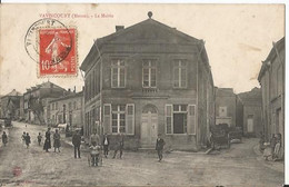 CPA -  55 - Vavincourt - La Mairie - Animée - Vavincourt