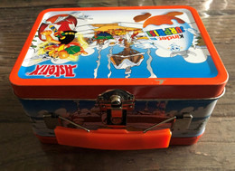 Asterix Et Obelix - Boîte à Gouter Kinder Surprise En Métal 2003 - Lunchbox - Objets Publicitaires