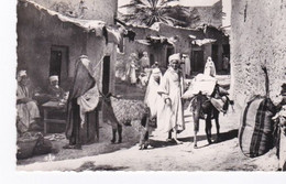 Tunisie, Karouba, Une Rue Du Village Arabe 1956 - Tunisie