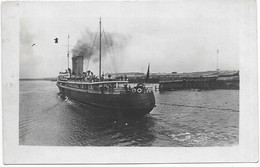 -2800 - OSTENDE  Photo Carte  !!, Malle, Ferry , Le Phare - Oostende
