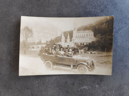 CARTE POSTALE CP PHOTO ANNEES 1920 LOURDES EXCURSION GARAGE GABACH AUTOBUS AUTOCAR BASILIQUE BE - Luoghi Santi