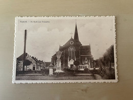 Casterlé  Kasterlee   De Kerk Met Voorplein - Kasterlee