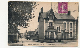 CPA - COUR-CHEVERNY (Loir Et Cher) - La Rue Barberet. - Cheverny