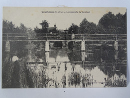 CPA 28 Eure Et Loire -  Courtalain - La Passerelle De Godebert - Courtalain