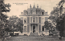 La Ferté Bernard         72       Un Château  Route De Paris        (voir Scan) - La Ferte Bernard