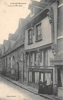 La Ferté Bernard         72        Maison Et Café Du 15 ème Siècle          (voir Scan) - La Ferte Bernard