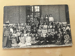 Mechelen   FOTOKAART  Meisjesschool  Foto P Smits  Chaussée De Louvain - Mechelen