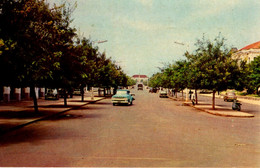 GUINÉ BISSAU - Avenida Da República - Guinea Bissau