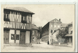 Harcourt Mairie Et Hopital - Harcourt