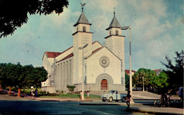 GUINÉ BISSAU - Catedral - Guinea-Bissau