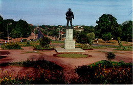 GUINÉ  PORTUGUÊSA - Monumento A Teixeira Pinto (BISSAU) - Guinea-Bissau
