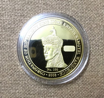 Bhutan 2008 Golden Coin In Capsule 100Nu Currency / Coronation Of King Jigme Khesar Namgyel Wangchuk - Butan