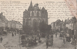 27 - LE NEUBOURG - La Place Du Marché - Le Neubourg