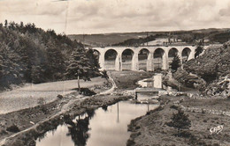 48 - Aumont - Le Mont D'archat  Entre Saint Chély Et Aumont - Aumont Aubrac