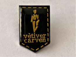 PINS PARFUM VETIVER CARVEN  / 33NAT - Perfume