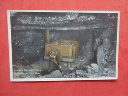 Loading Car After Blast In Anthracite Coal Mine        Ref 5878 - Mines