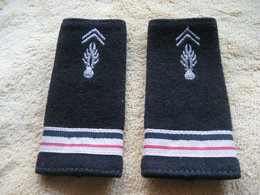 Epaulettes Gendarmerie Et Grade - Police & Gendarmerie