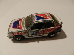 Matchbox      Opel Kadett GSI  / 1985   ***  4058  *** - Matchbox (Lesney)