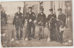 5930 Fanfare à Identifier Tuba Cornet Instrument à Vent Militaria ? Facteur Postier ? SACOCHE CASQUETTE - Cormeilles En Parisis