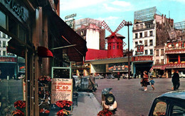 16158 PARIS  Montmartre  Le Moulin Rouge Et La Place Blanche (Scooter Lambretta)     ( 2 Scans ) 75 - Cafés, Hôtels, Restaurants