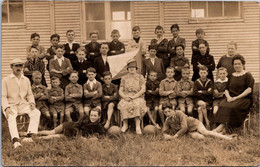 CPA - S - WORMHOUT -  CARTE PHOTO -  Camp Scolaire Juillet 1927 - Wormhout