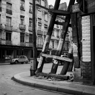 Scène De Vie, Paris Années 50,tirage Argentique Réalisé à Partir Du Négatif  Format 30 Cm/30 Cm - Personnes